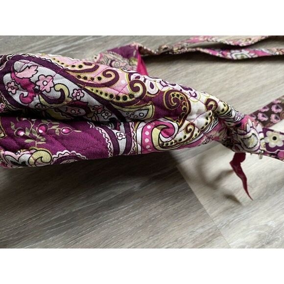 VERA BRADLEY Shoulder Crossbody Purse Very Berry Paisley Purple & Pinks Retired - Picture 7 of 12